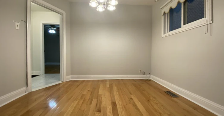 Main-92 Holwood Avenue, Toronto, ON, M6M 1P6 - 8