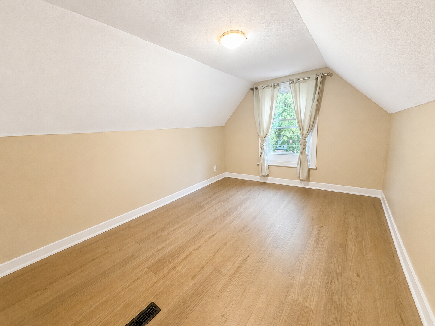 189 Stinson Street, Hamilton, ON, L8N 1T2 - 17