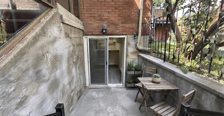 103-181 Gerrard Street East, Toronto, ON, M5A 2E5 - 14