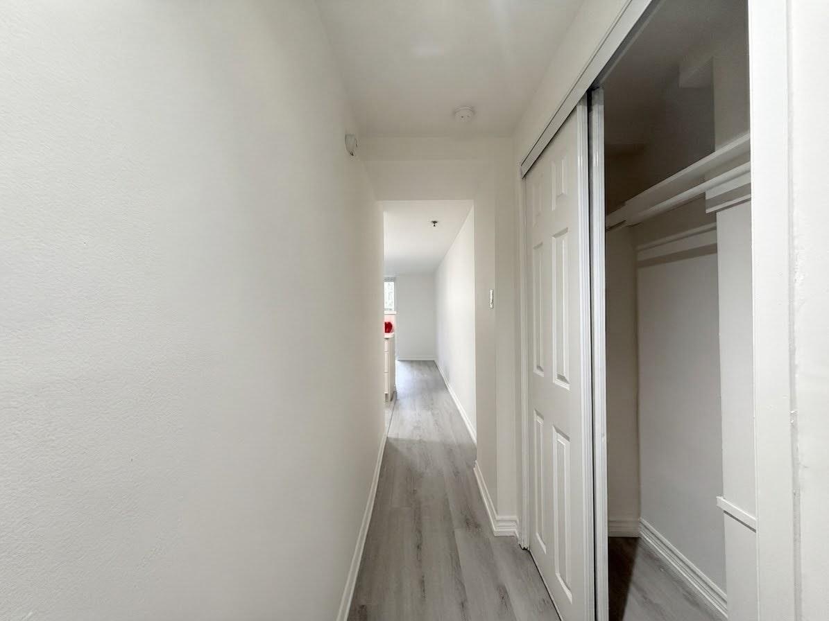 103-181 Gerrard Street East, Toronto, ON, M5A 2E5 - 12