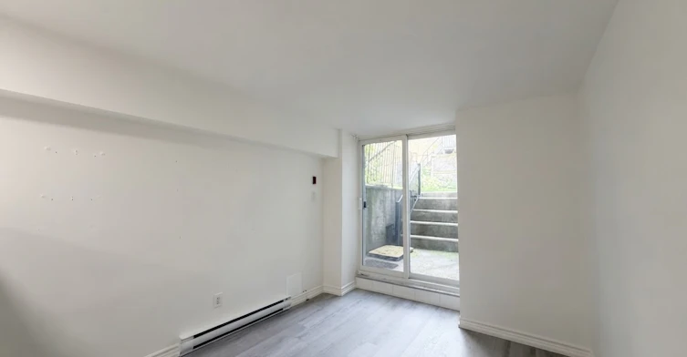 103-181 Gerrard Street East, Toronto, ON, M5A 2E5 - 3