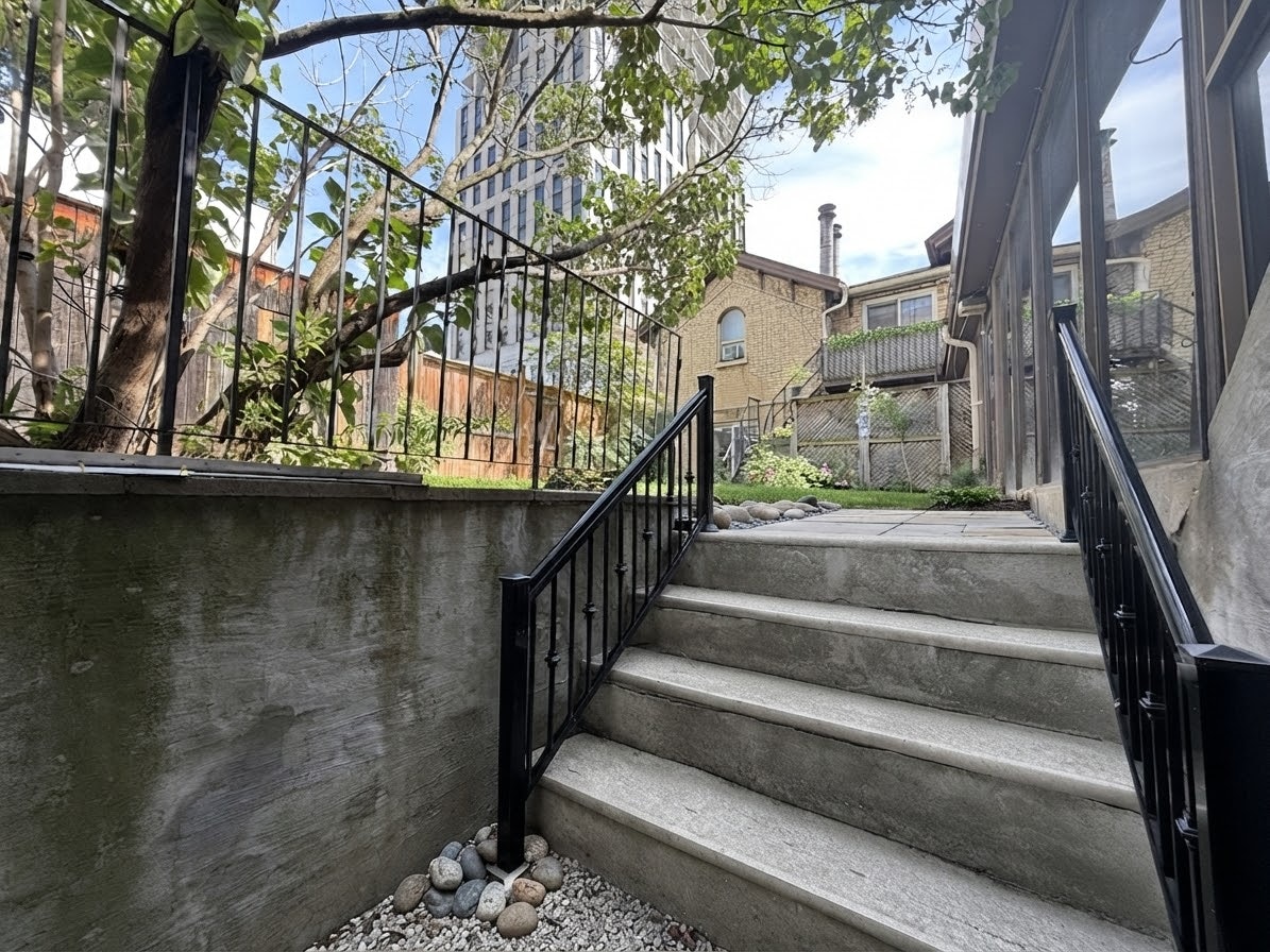 103-181 Gerrard Street East, Toronto, ON, M5A 2E5 - 16