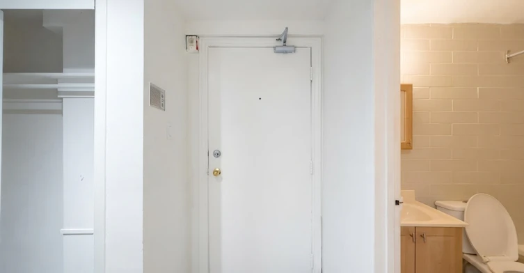 103-181 Gerrard Street East, Toronto, ON, M5A 2E5 - 17