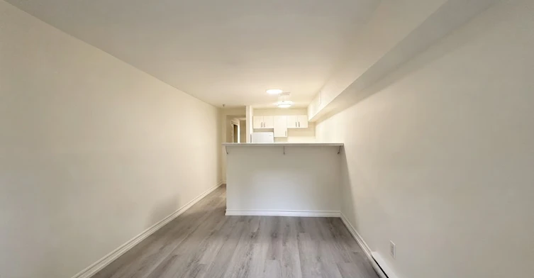 103-181 Gerrard Street East, Toronto, ON, M5A 2E5 - 4