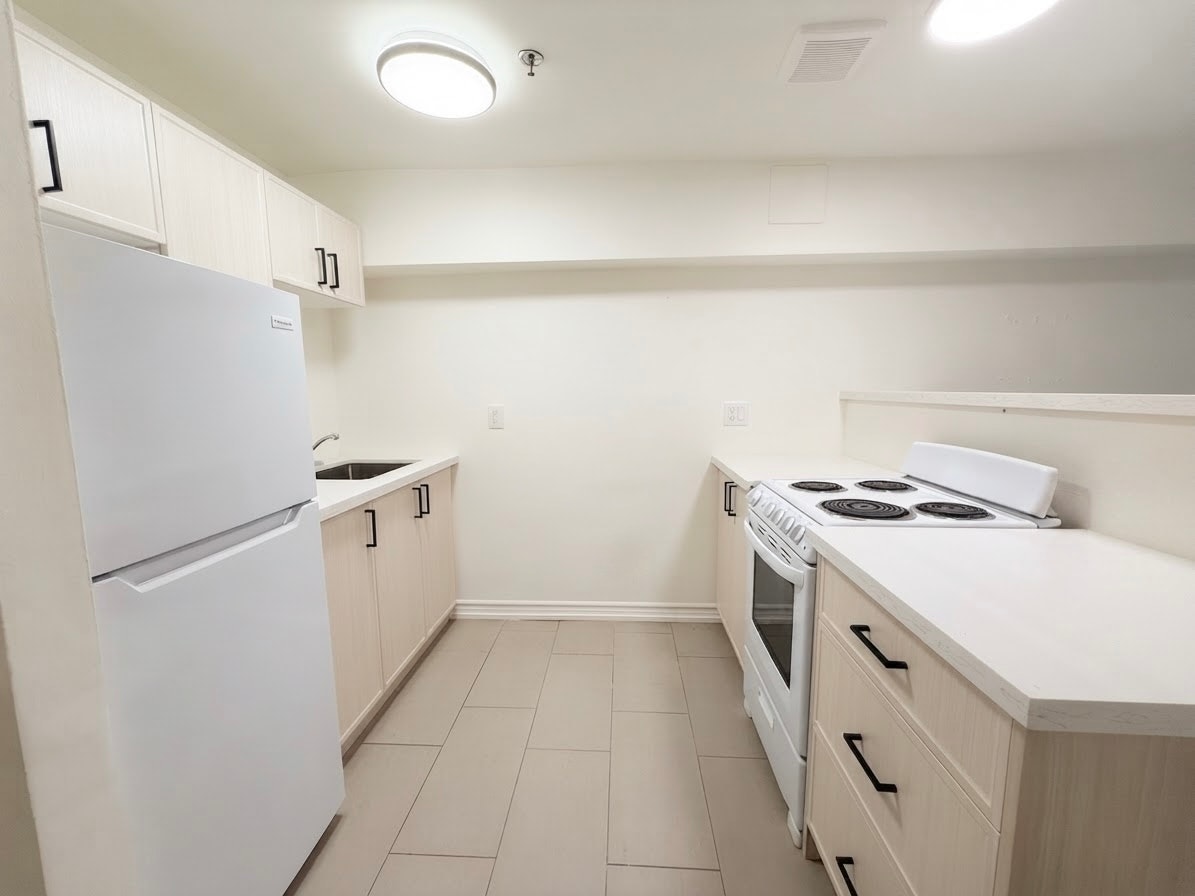 103-181 Gerrard Street East, Toronto, ON, M5A 2E5 - 6