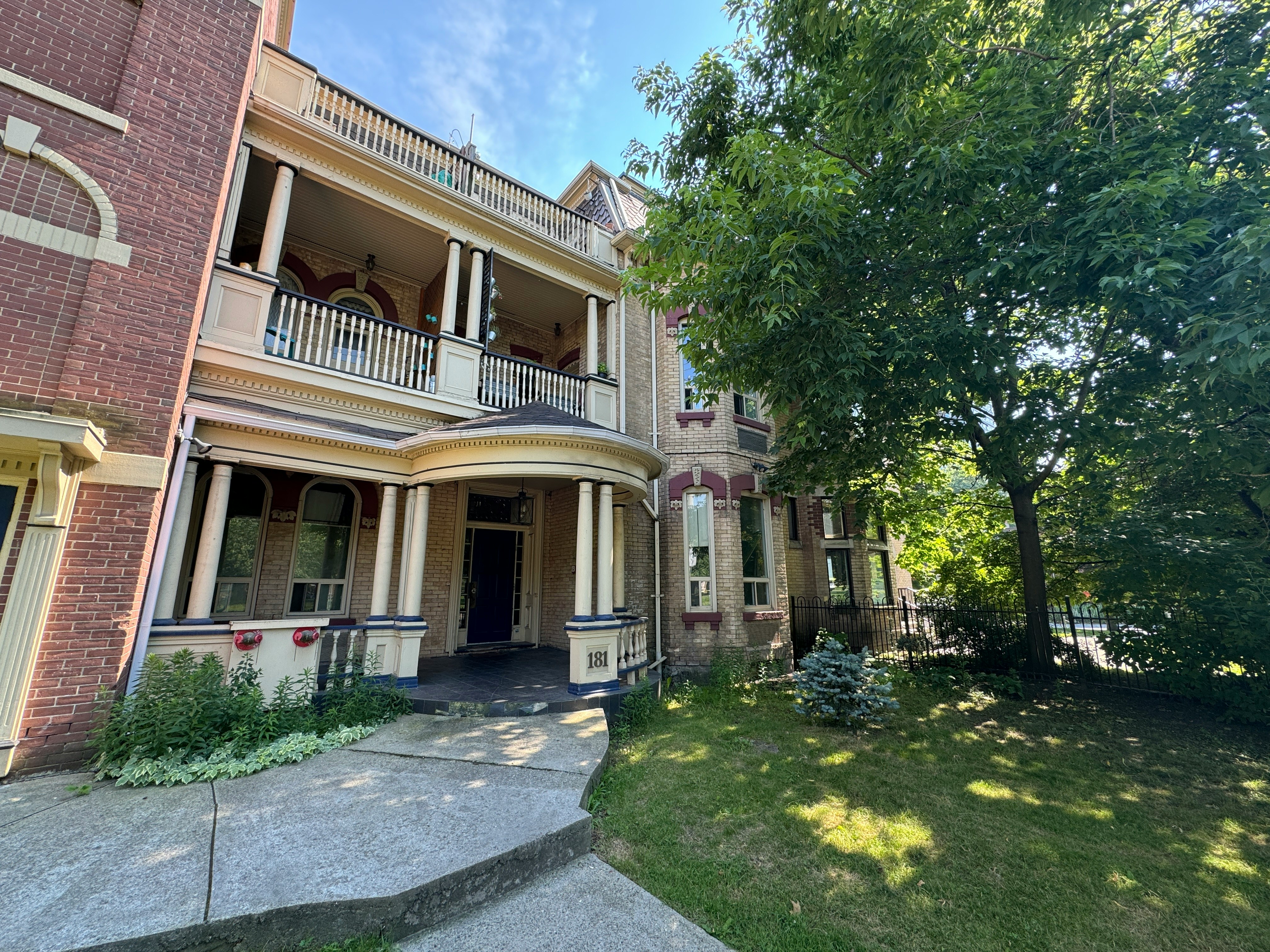 103-181 Gerrard Street East, Toronto, ON, M5A 2E5 - 22