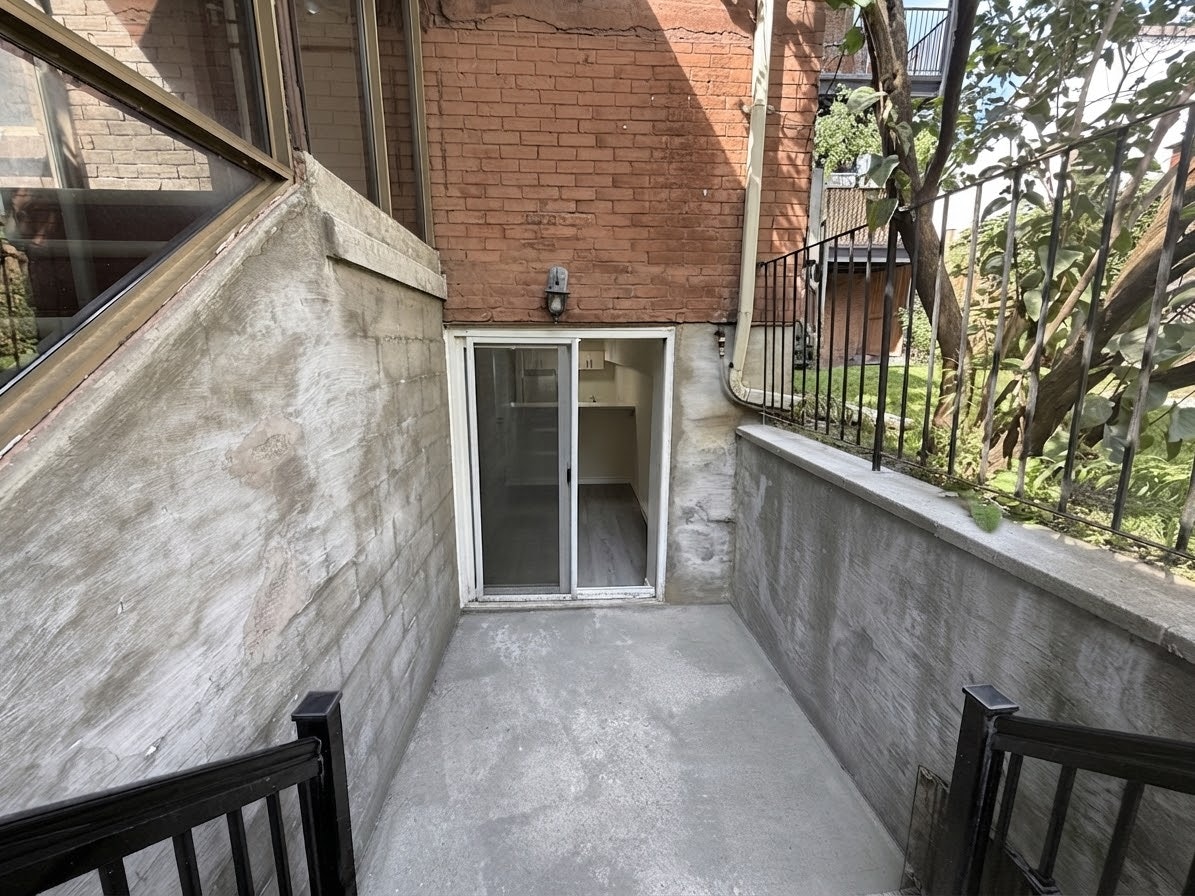 103-181 Gerrard Street East, Toronto, ON, M5A 2E5 - 13
