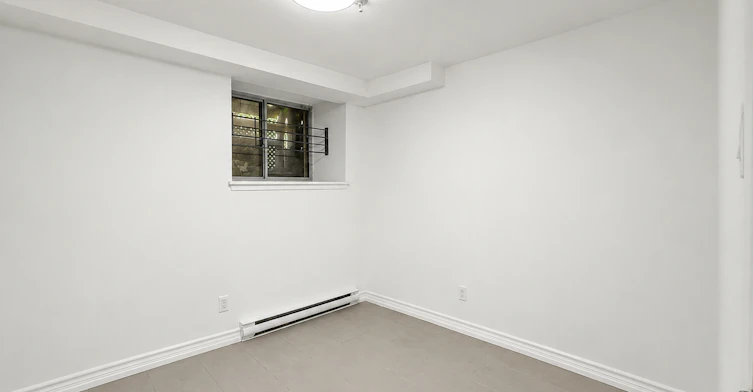 103-181 Gerrard Street East, Toronto, ON, M5A 2E5 - 10