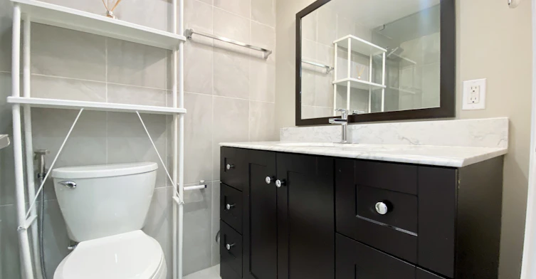 BSMT-1001 Cosburn Avenue, Toronto, ON, M4C 2W8 - 14