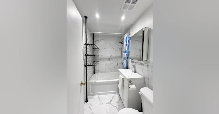 1-140 Springhurst 1 Avenue, Toronto, ON, M6K 1C1 - 7