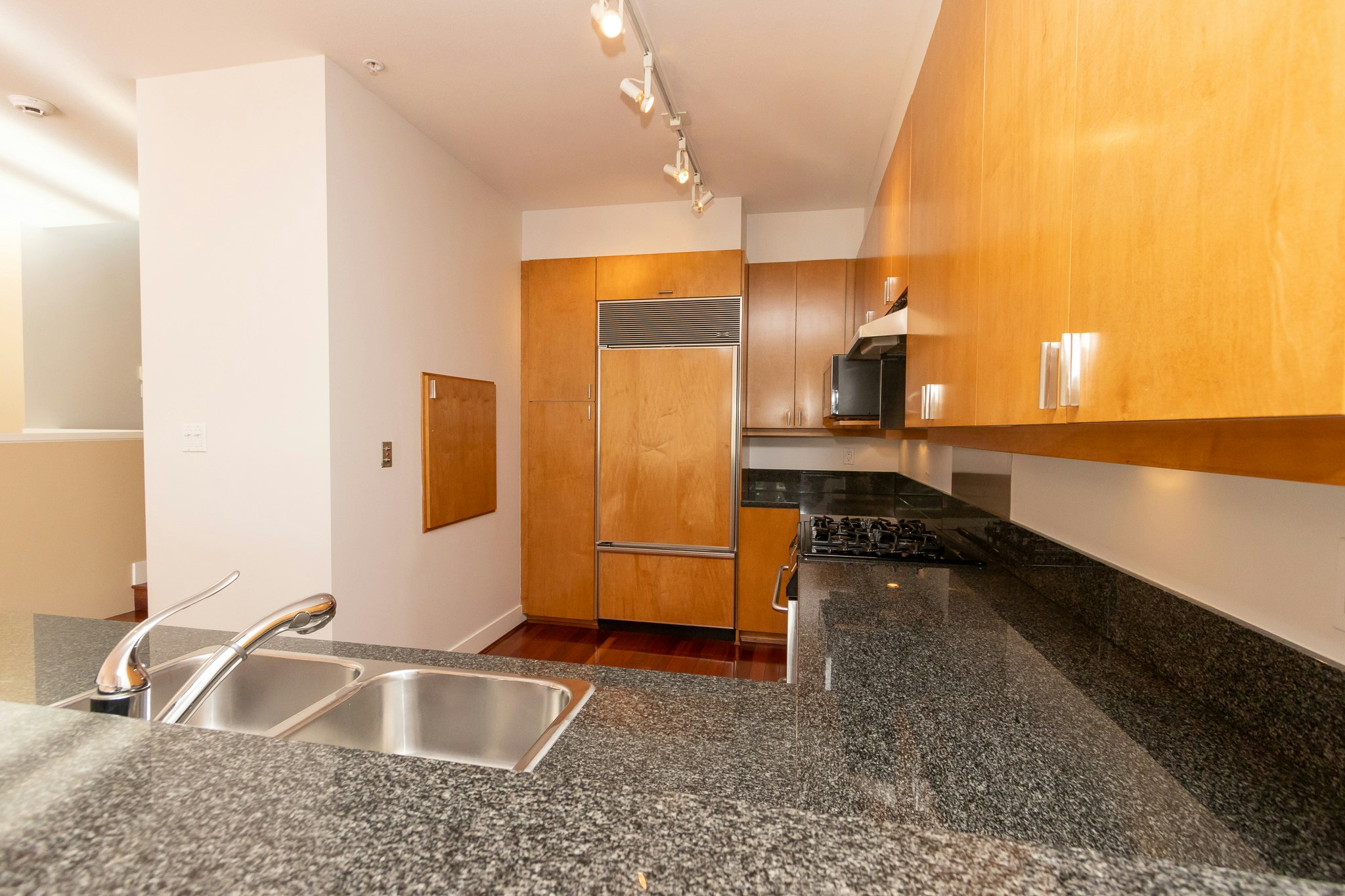2491 Folkestone Way, West Vancouver, BC, V7S 3J1 - 12