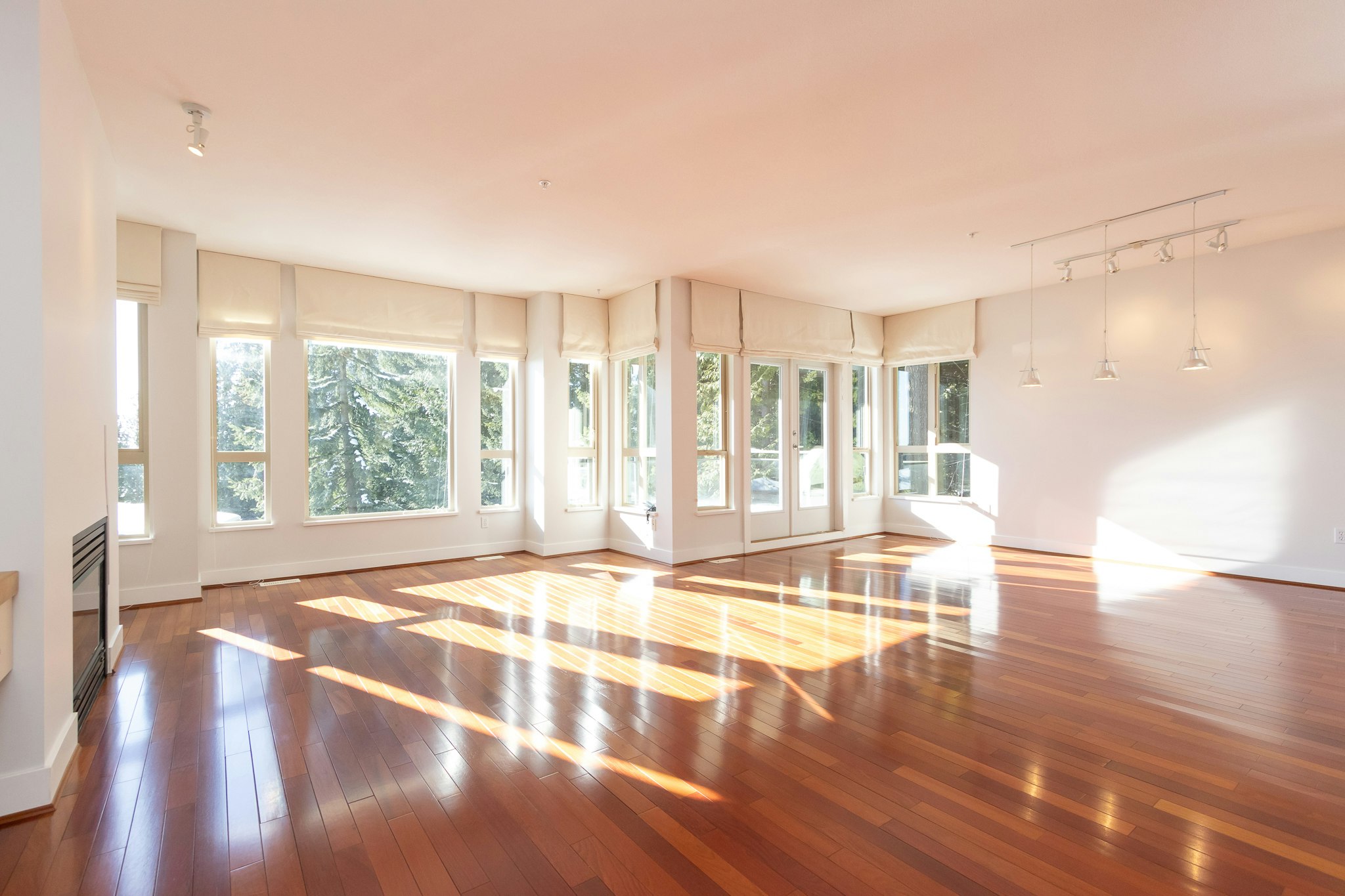 2491 Folkestone Way, West Vancouver, BC, V7S 3J1 - 2