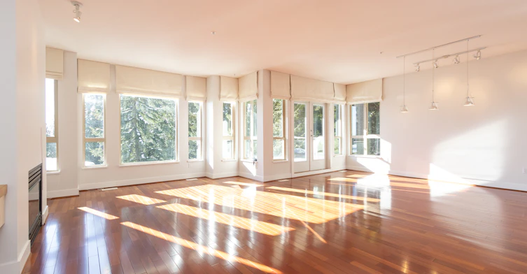 2491 Folkestone Way, West Vancouver, BC, V7S 3J1 - 2