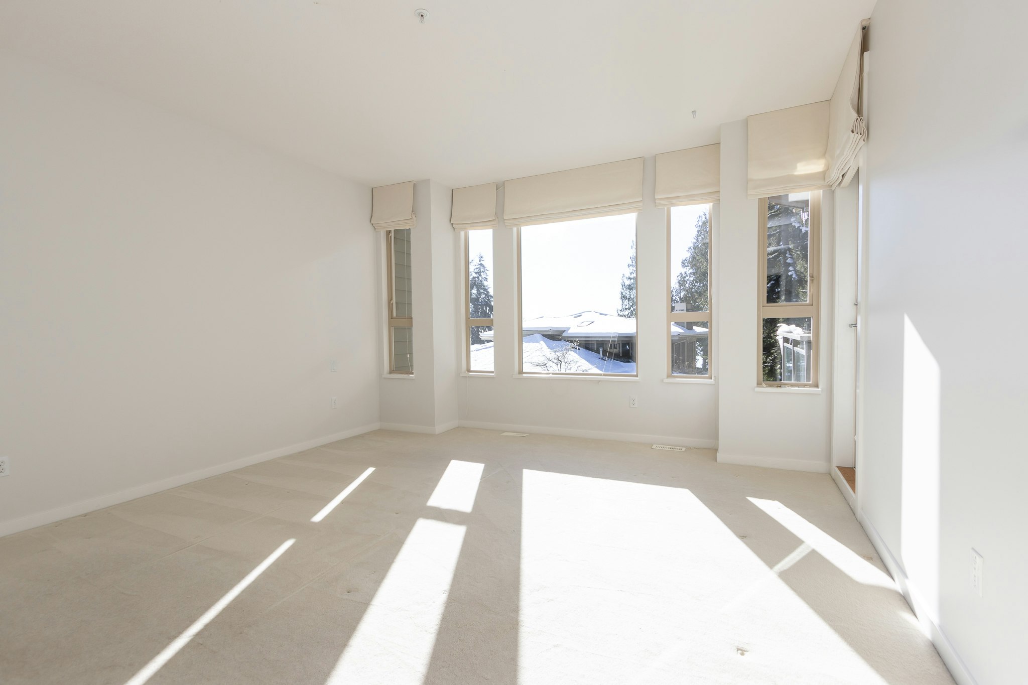 2491 Folkestone Way, West Vancouver, BC, V7S 3J1 - 16