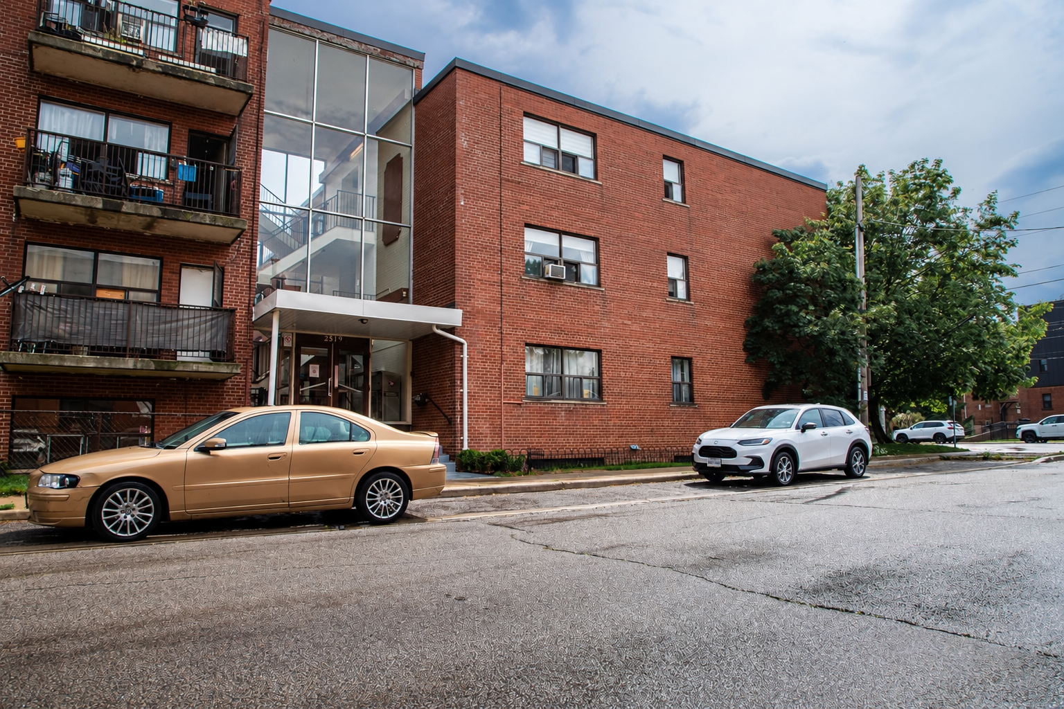 303-2519 Lakeshore Boulevard W, Toronto, ON, M8V 1E3 - 2