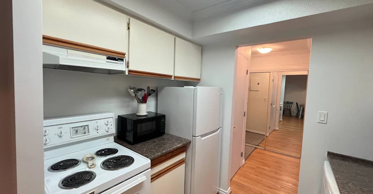 101-1825 W 8th Avenue, Vancouver, BC, V6J 1V9 - 9