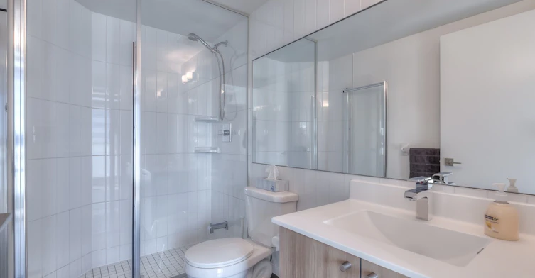 1309-5740 Yonge 1309 Street, Toronto, ON, M2M 0B1 - 10