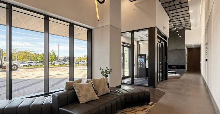 1007 The Queensway, Toronto, ON, M8Z 0H4 - 18