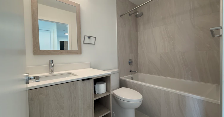 1007 The Queensway, Toronto, ON, M8Z 0H4 - 11