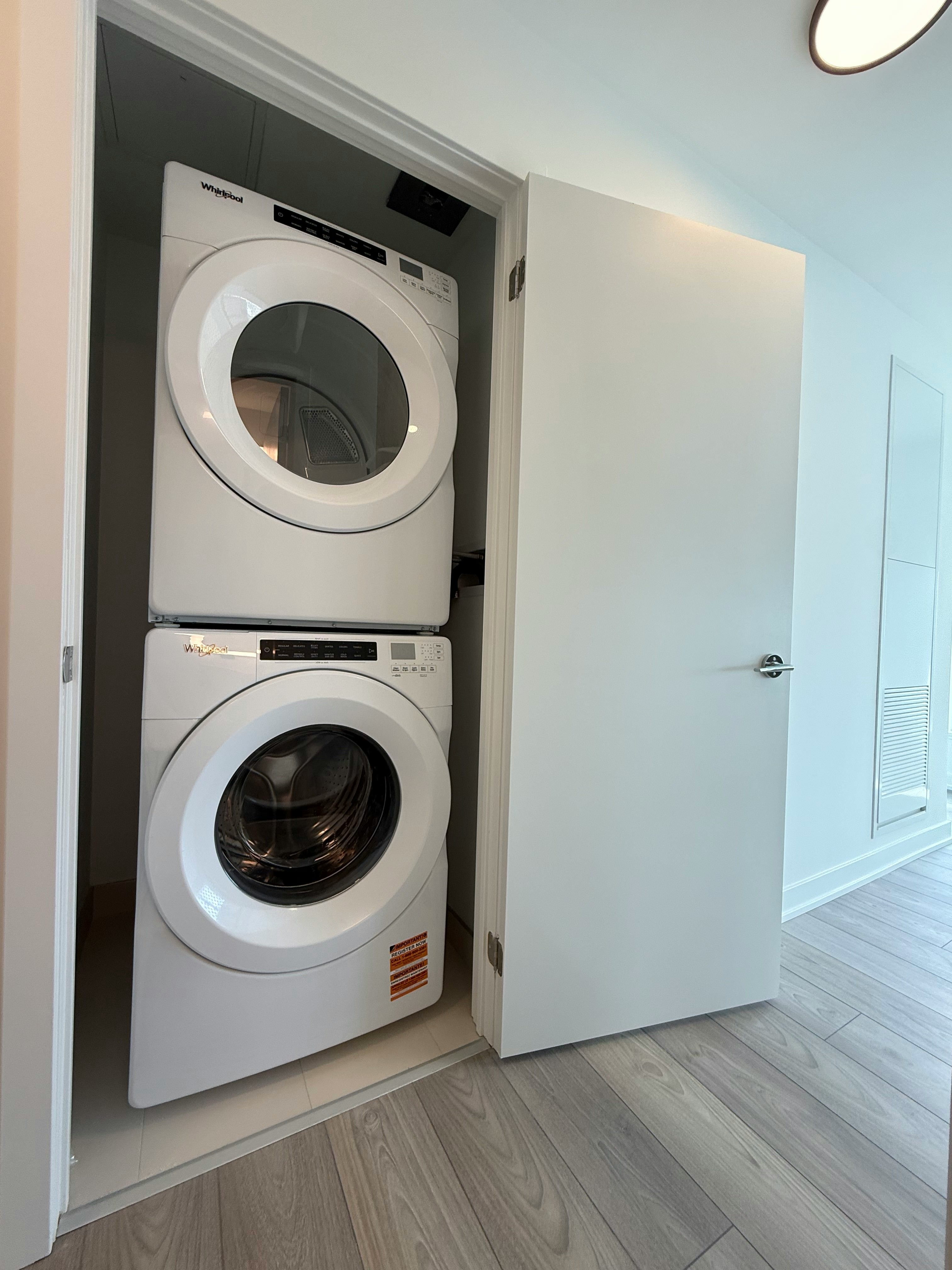 1007 The Queensway, Toronto, ON, M8Z 0H4 - 13