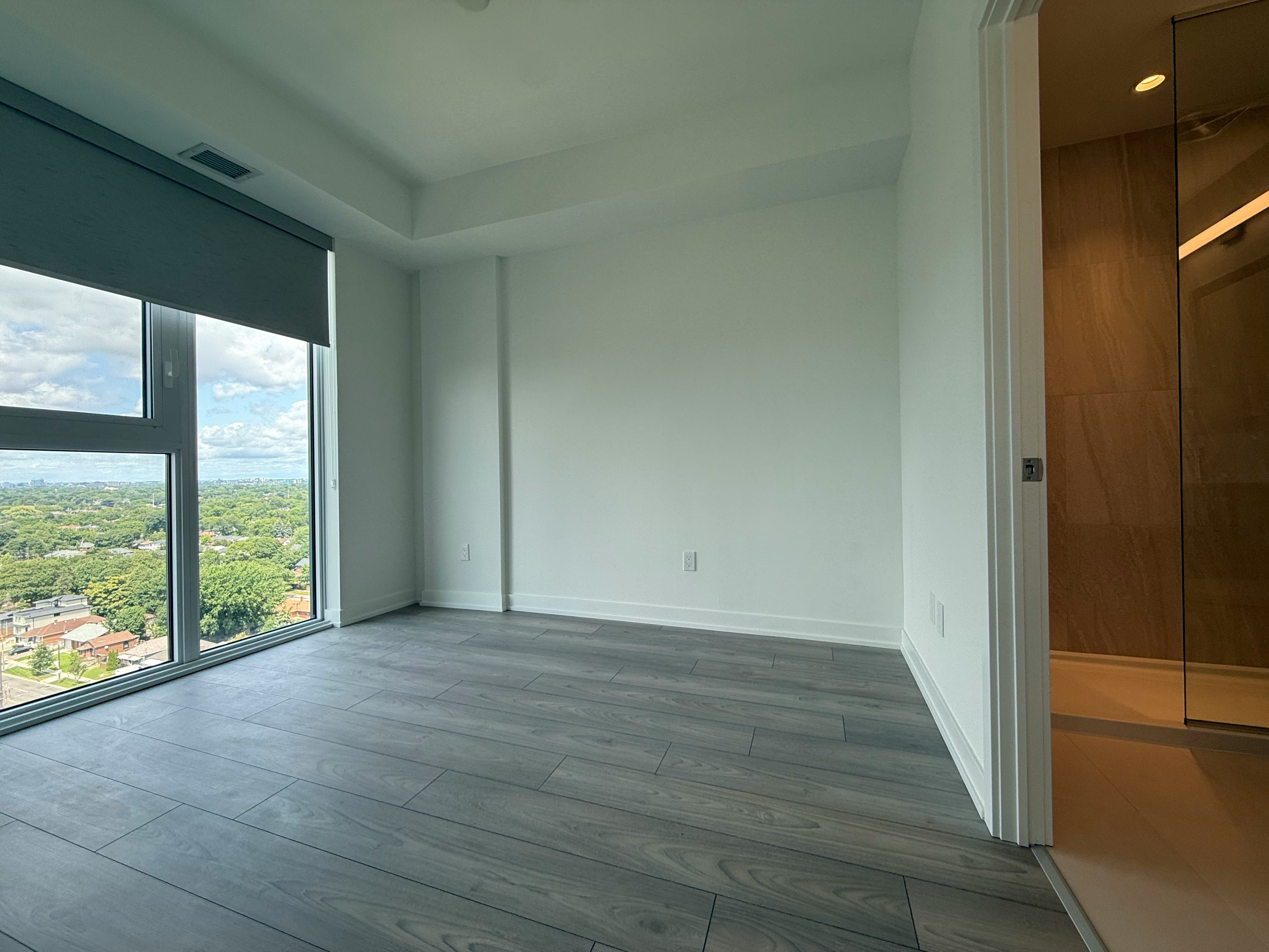 1007 The Queensway, Toronto, ON, M8Z 0H4 - 8