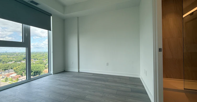 1007 The Queensway, Toronto, ON, M8Z 0H4 - 8