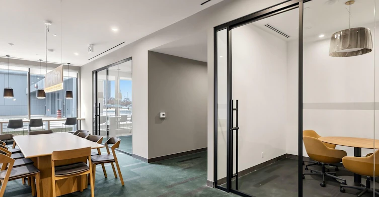 1007 The Queensway, Toronto, ON, M8Z 0H4 - 25