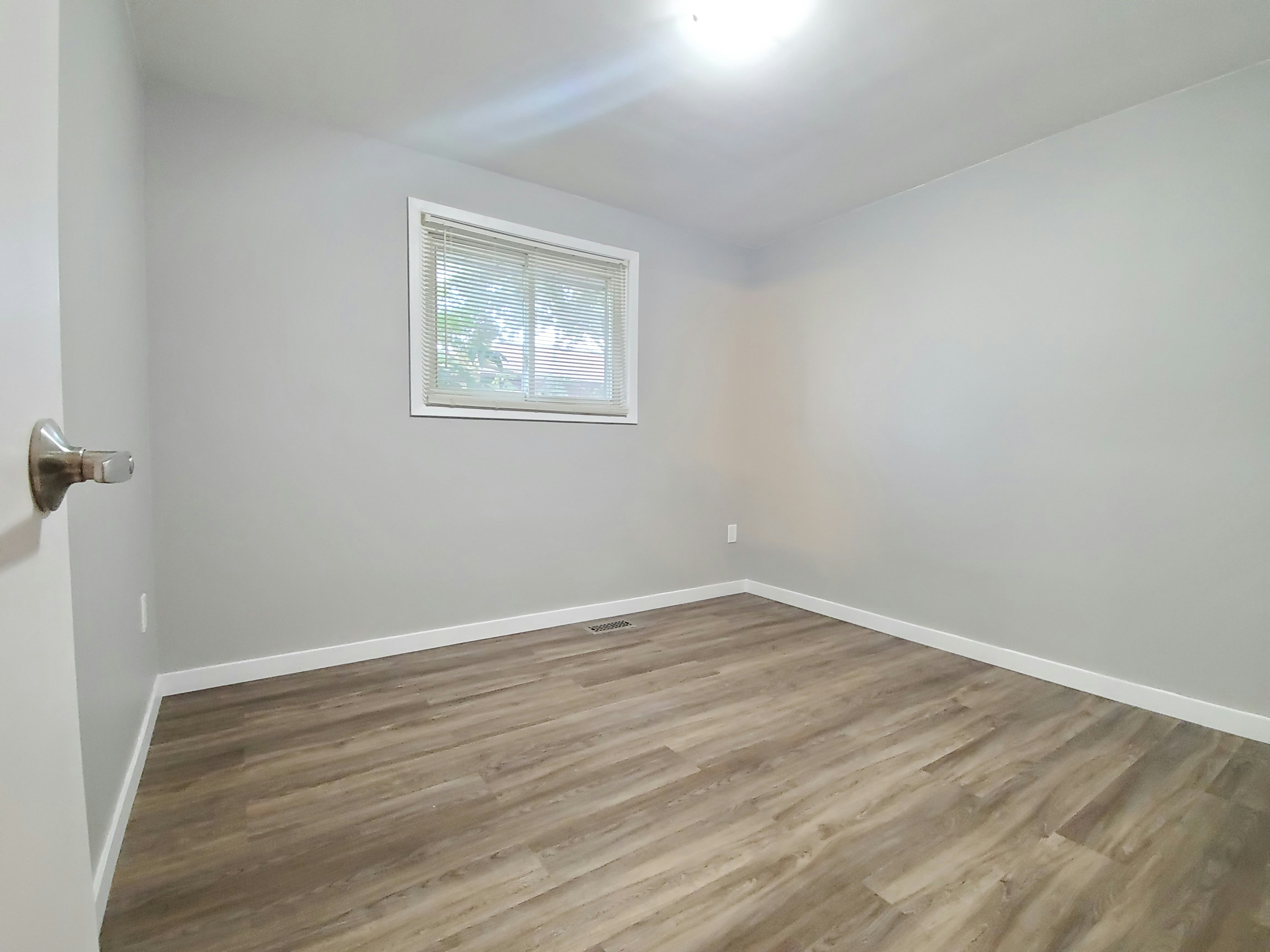 119 Limeridge Road East, Hamilton, ON, L9A 2S5 - 3