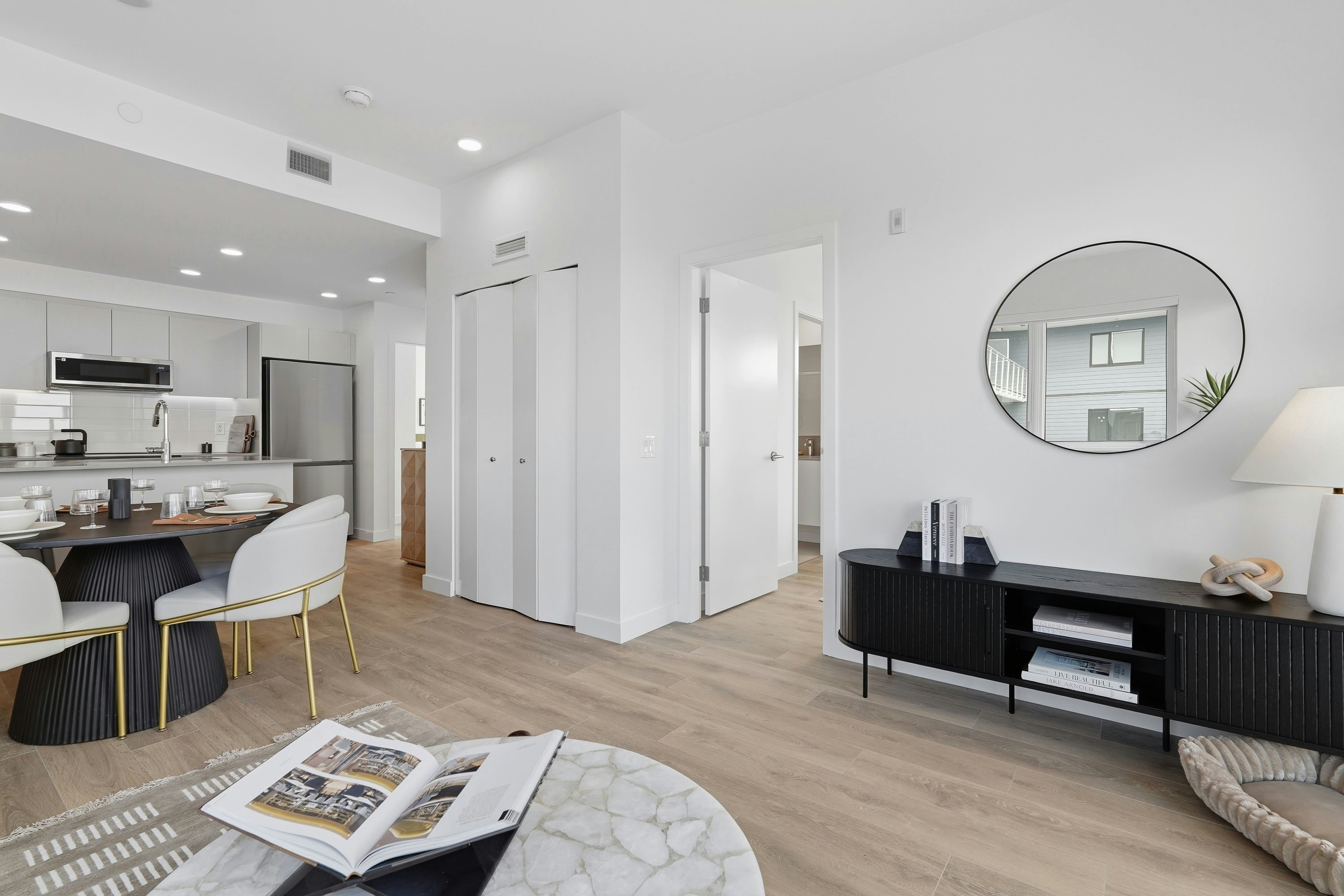 275 East 2nd Avenue, North Vancouver, BC, V7L 1C4 - 32