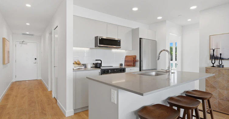 275 East 2nd Avenue, North Vancouver, BC, V7L 1C4 - 25