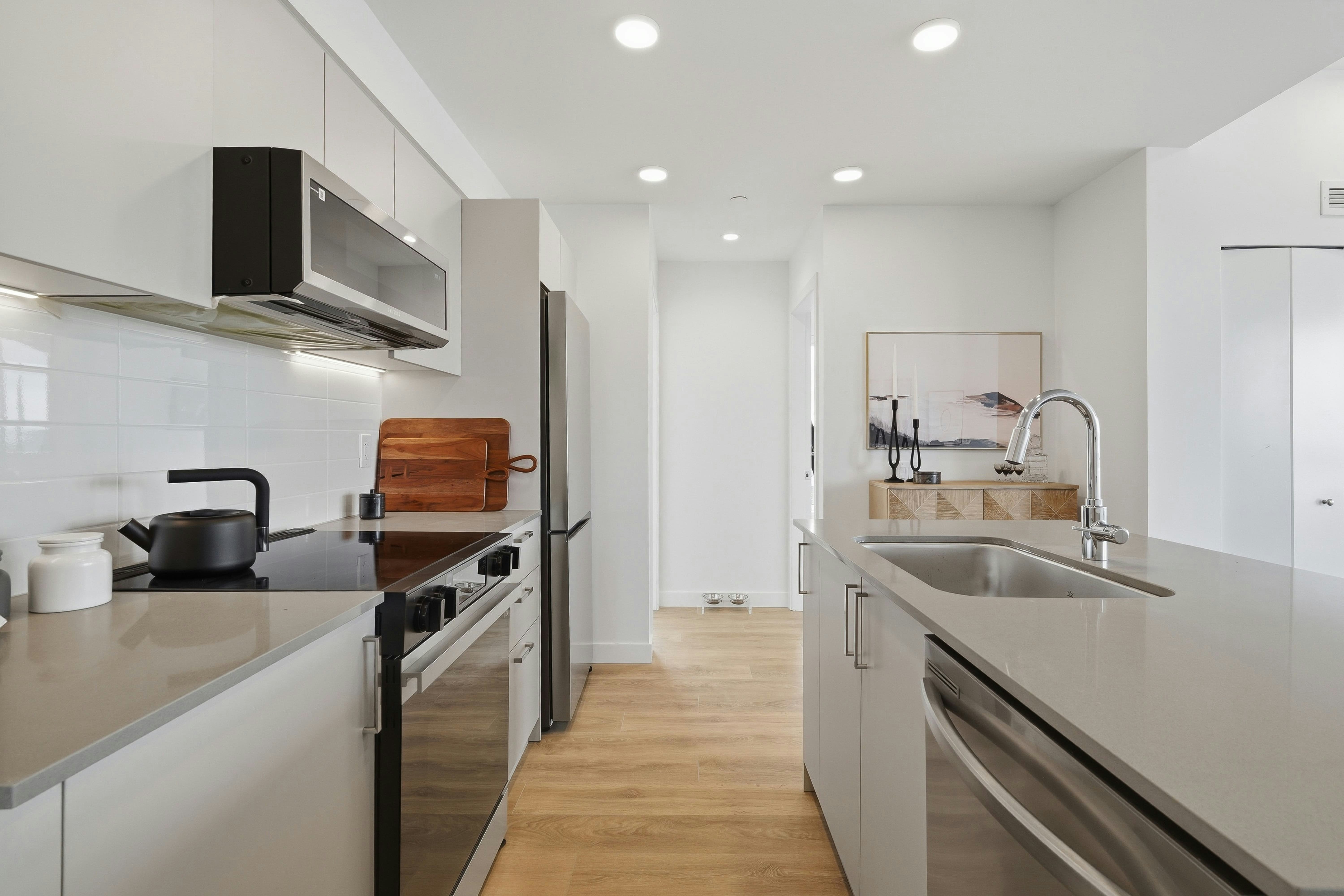 275 East 2nd Avenue, North Vancouver, BC, V7L 1C4 - 22
