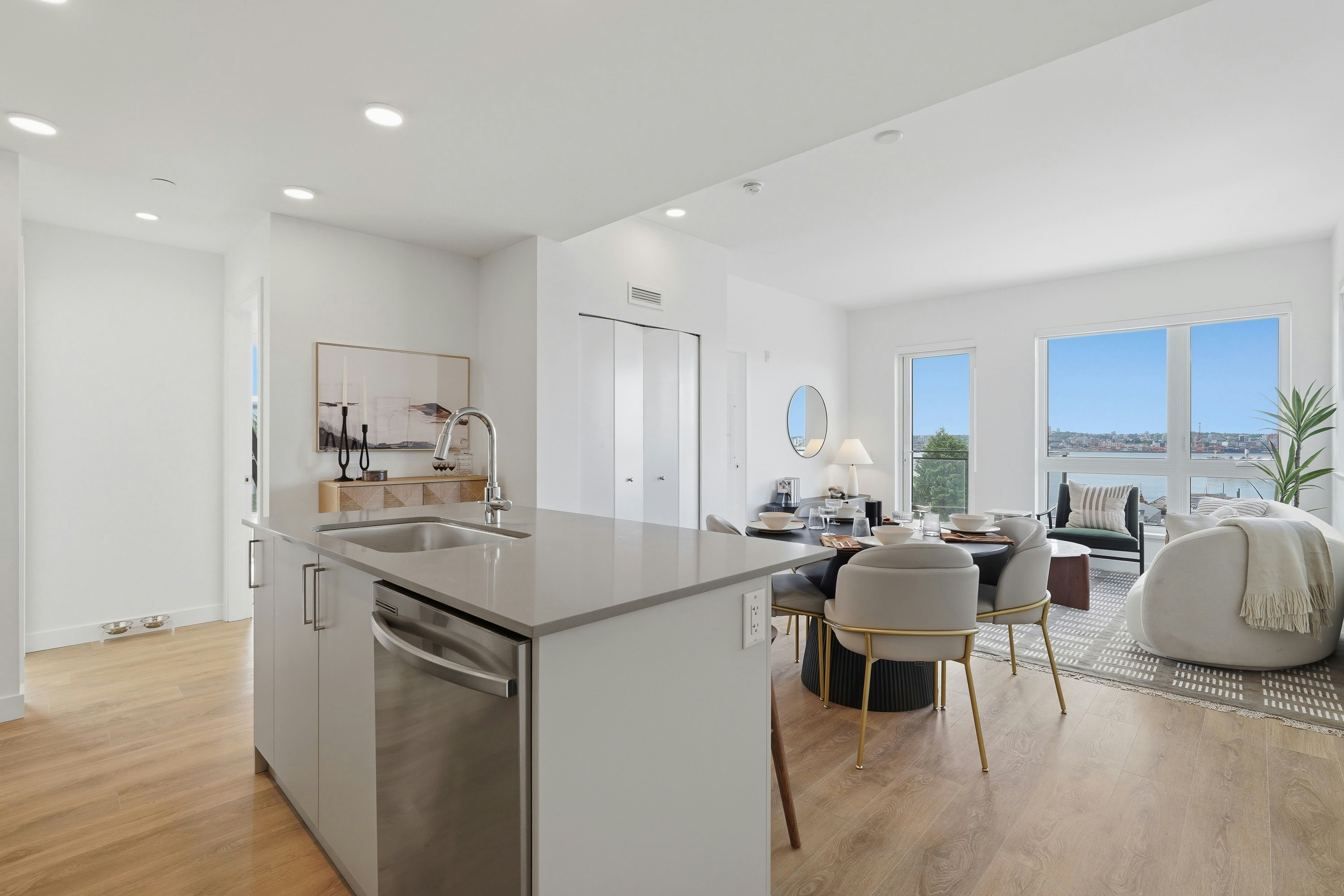 275 East 2nd Avenue, North Vancouver, BC, V7L 1C4 - 21