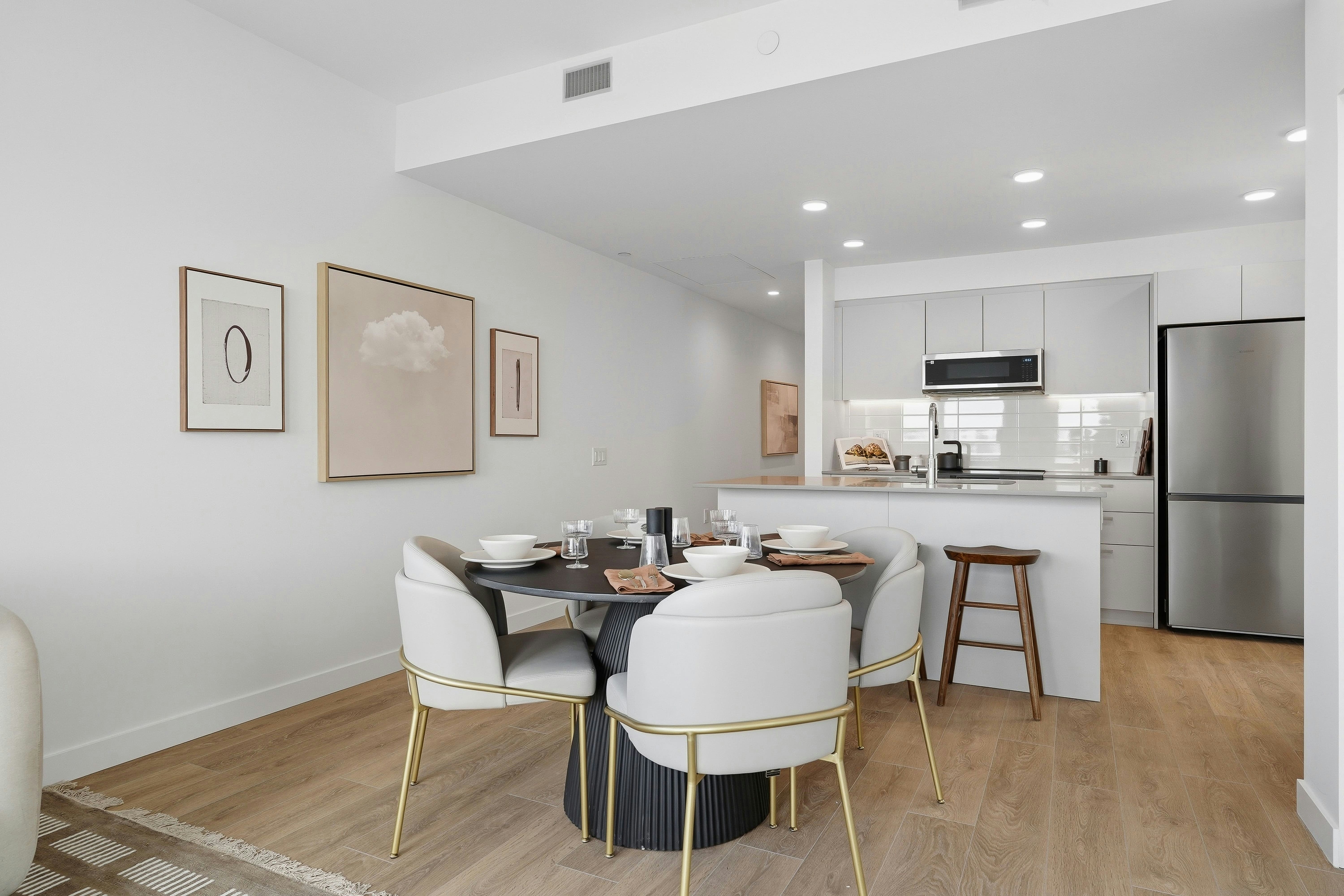 275 East 2nd Avenue, North Vancouver, BC, V7L 1C4 - 28