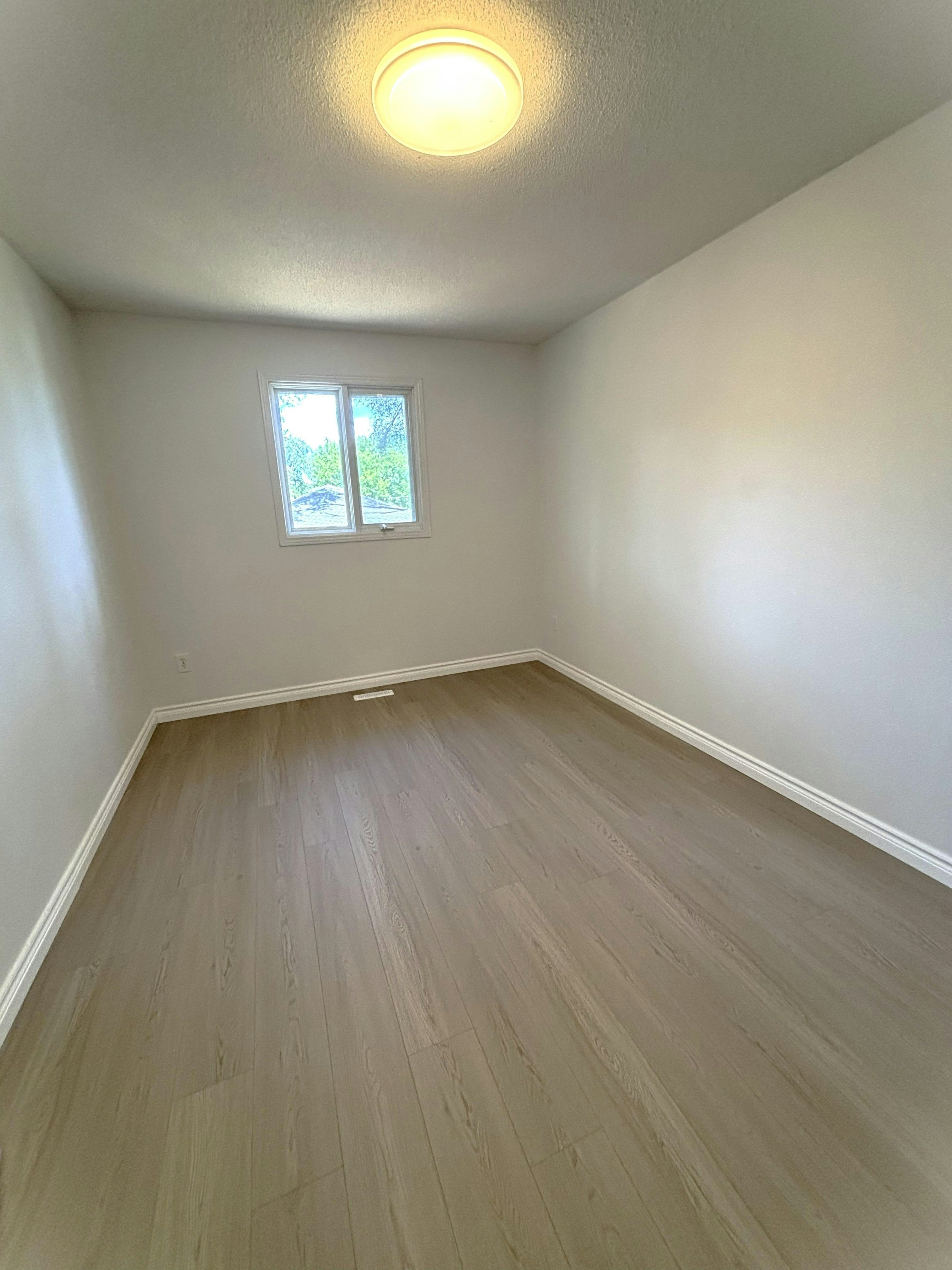 264 London Road, Sarnia, ON, N7T 4V8 - 8