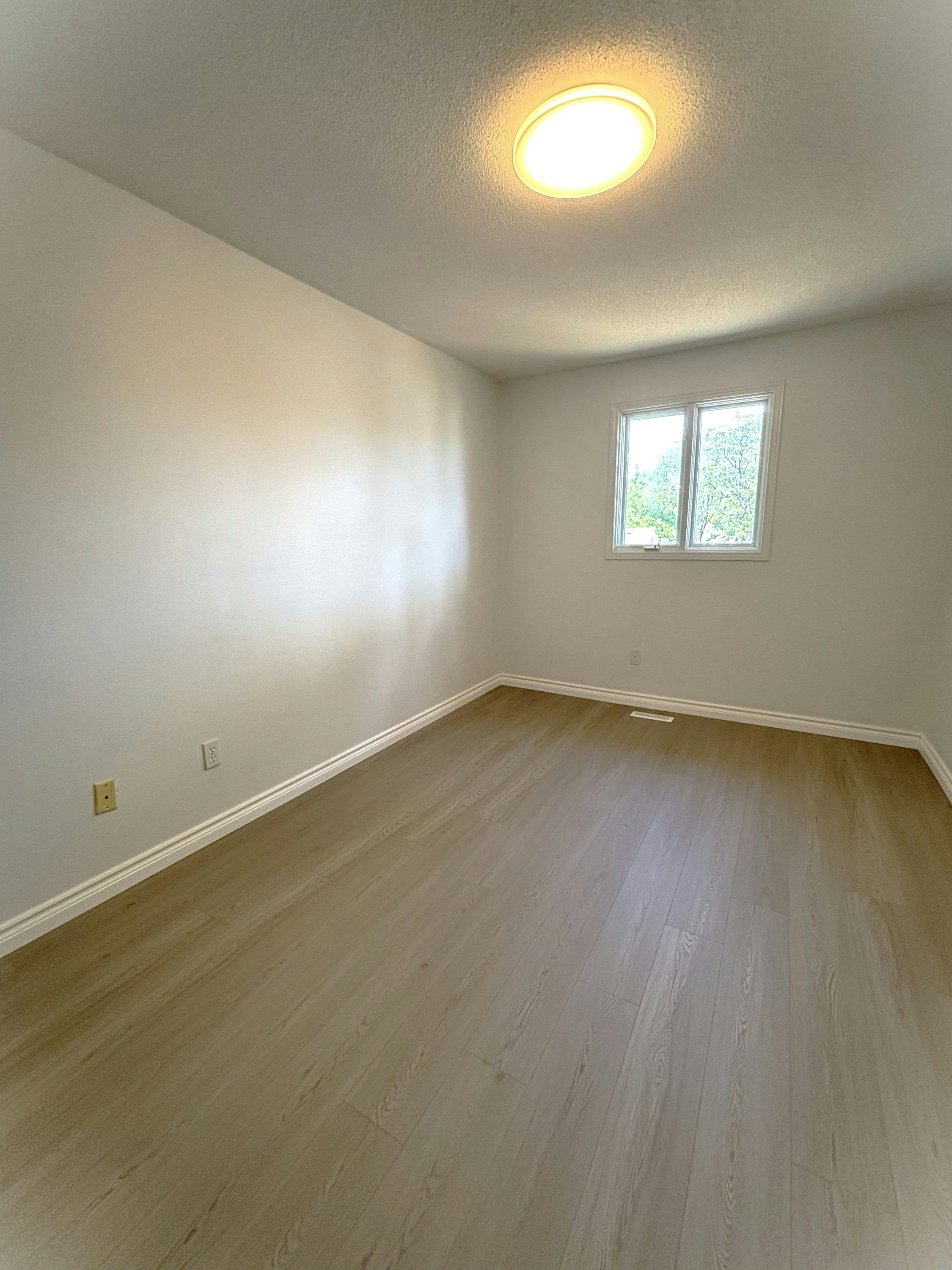 264 London Road, Sarnia, ON, N7T 4V8 - 9