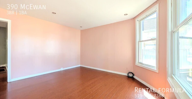 390 Mcewan Avenue, Windsor, ON, N9B 2E6 - 11