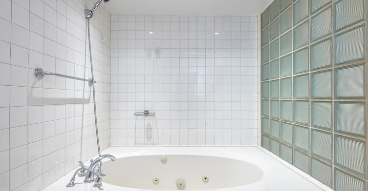 110-1500 Pendrell Street, Vancouver, BC, V6G 3A5 - 13