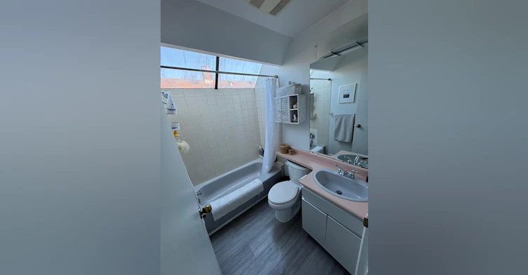 323, West 13th Avenue, Vancouver, BC, V5Y 1W2 - 6