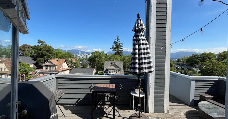 323, West 13th Avenue, Vancouver, BC, V5Y 1W2 - 9