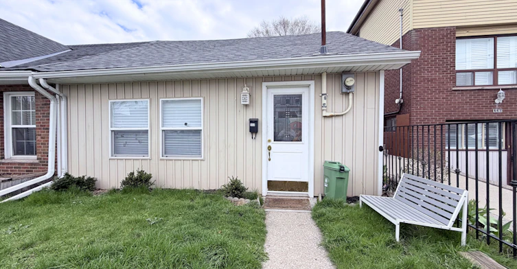332 East Avenue N, Hamilton, ON, L8L 5J5