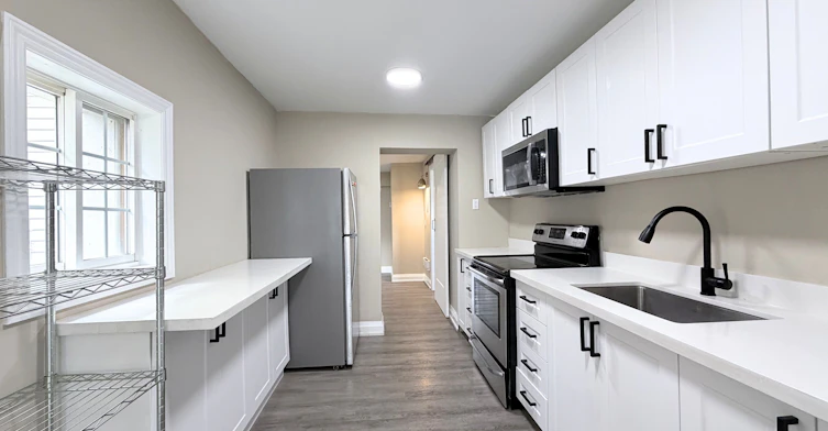 332 East Avenue N, Hamilton, ON, L8L 5J5 - 12
