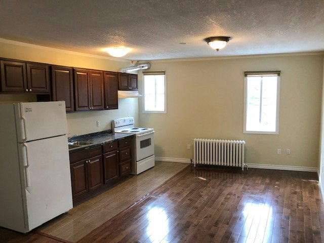 1124 Main Street West, Hamilton, ON, L8S 1C1 - 3