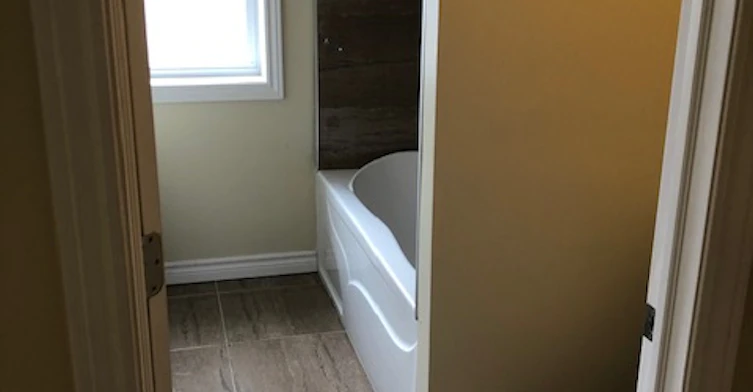 1124 Main Street West, Hamilton, ON, L8S 1C1 - 6