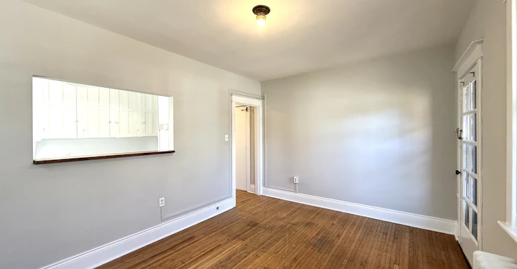 96 East Avenue South, Hamilton, ON, L8N 2T4 - 4