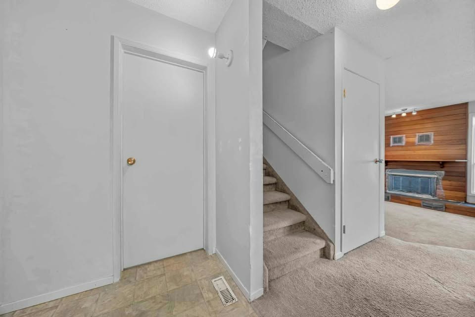 32-1415 62 Street Northwest, Edmonton, AB, T6L 4K1 - 10