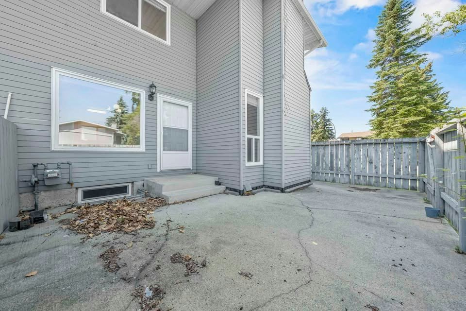 32-1415 62 Street Northwest, Edmonton, AB, T6L 4K1 - 4