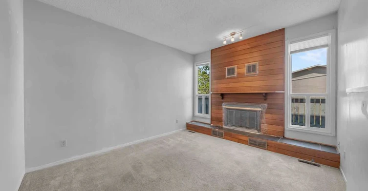 32-1415 62 Street Northwest, Edmonton, AB, T6L 4K1 - 2