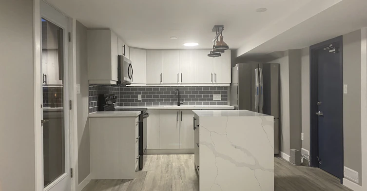 47 Regent Drive, St. Catharines, ON, L2M 3L8 - 2