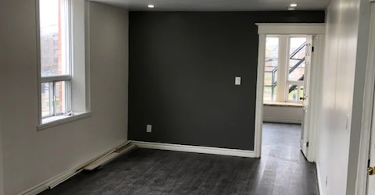 8 Locke Street N, Hamilton, ON, L8R 3A3 - 6