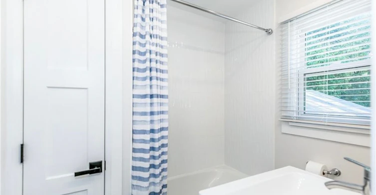 Main Level-74 Peel Street, Barrie, ON, L4M 3L4 - 27